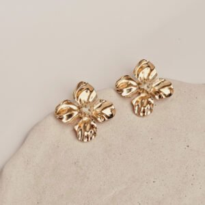 Brinco Flor Amassada + Resina Miolo