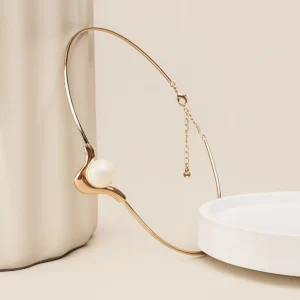 Choker Aro Com Detalhe de Pérola
