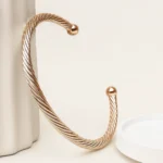 Choker Aro Trançado G + Esfera Nas Pontas