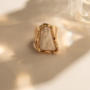 Anel Com Pedra Resinada