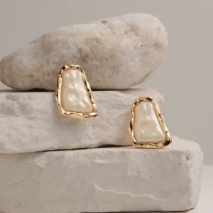 Brinco Com Pedra Resinada P