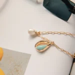 Colar De Búzios Esmaltado Com Pérola