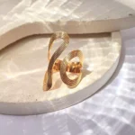 Anel Regulável de Encontro Com Detalhes Riscados