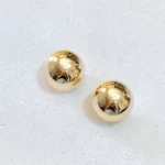 Brinco Meia Esfera P