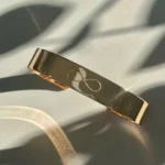 Bracelete de Chapa lisa Com Detalhe " Infinito "