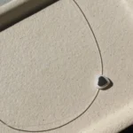 Choker de Nylon Com Madre Perola de Coração