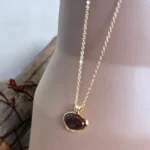 Colar com Pedra Resinada Marrom