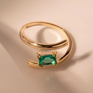 Anel Ouro Ajustável com Pedra de Cristal Verde