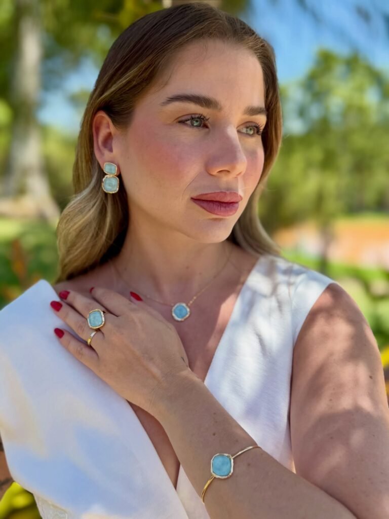 Instagram post from laluz.concept. This post is in position 1.