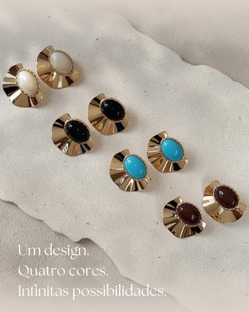 Instagram post from laluz.concept. This post is in position 0.