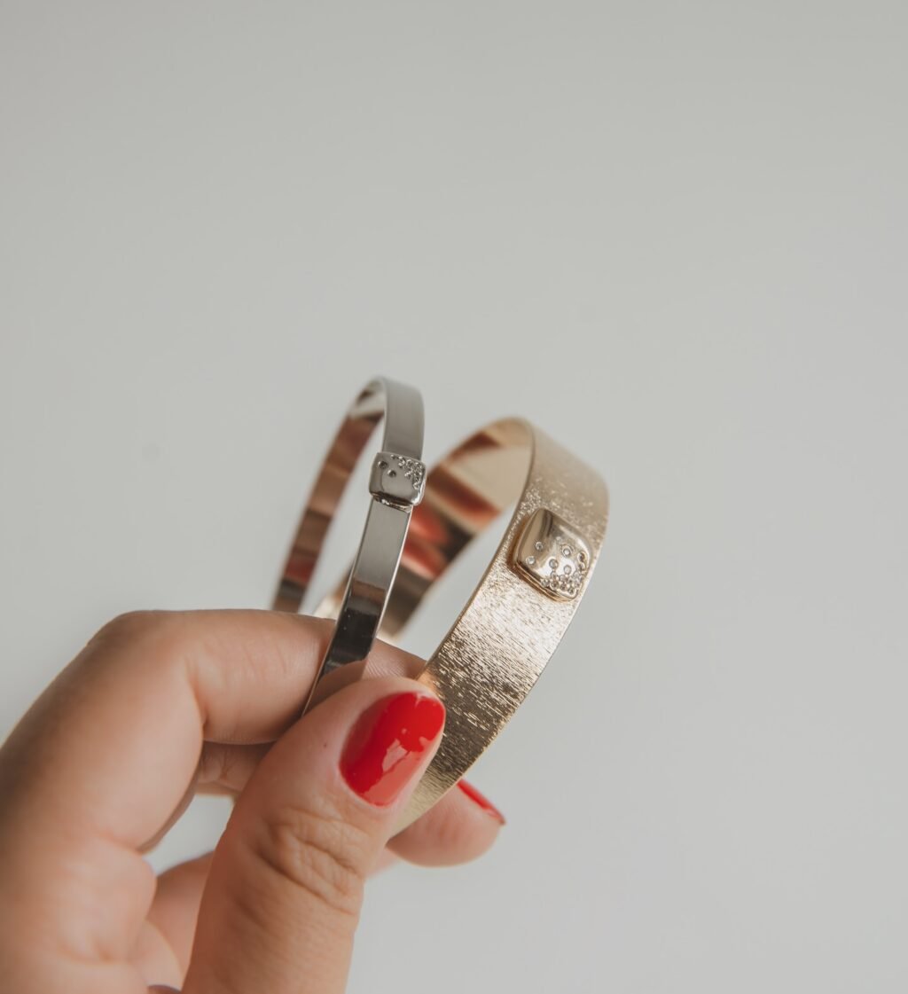 Instagram post from laluz.concept. This post is in position 2.