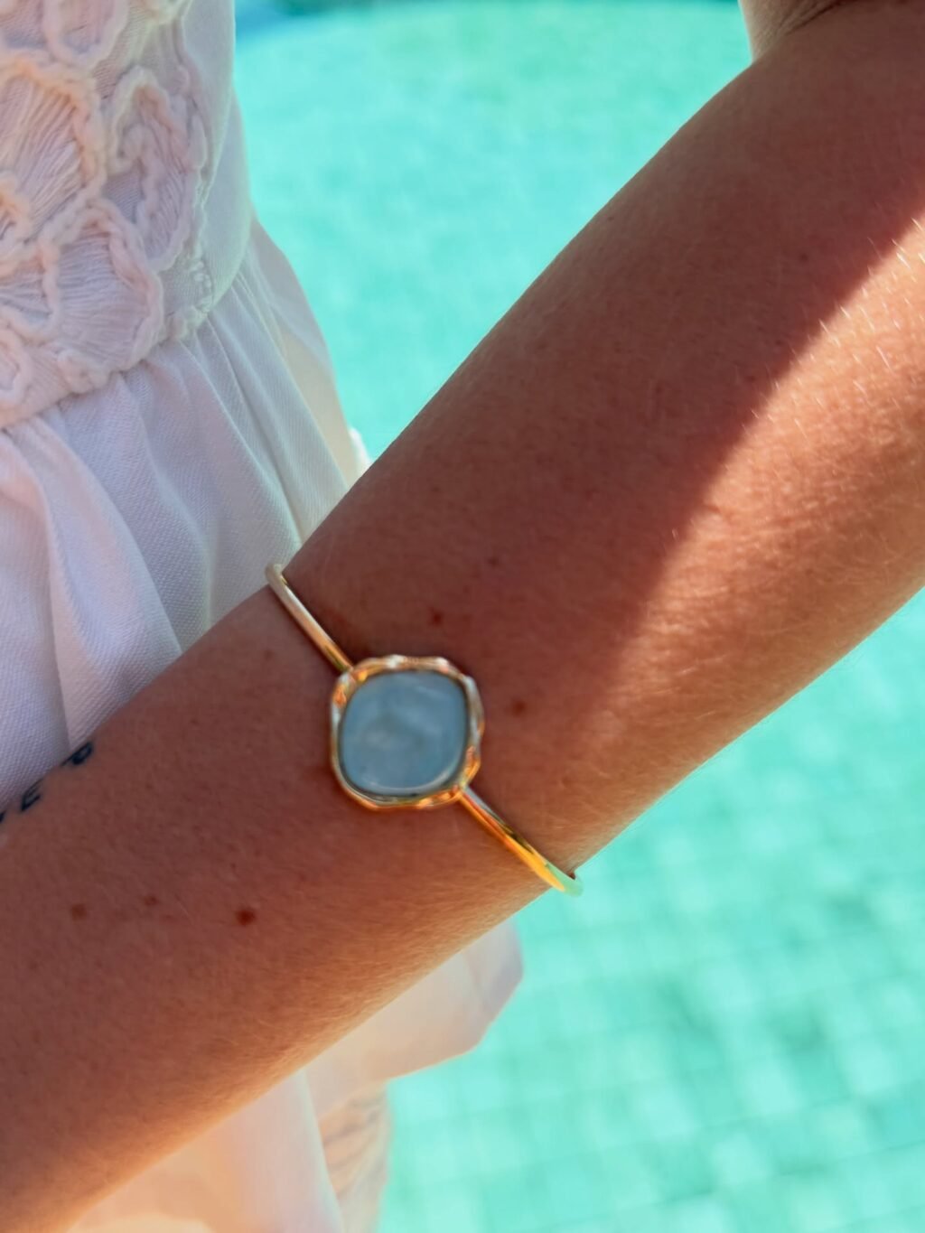 Instagram post from laluz.concept. This post is in position 5.